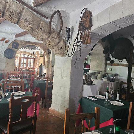 La Cueva De Juan Pedro Lägenhet Cazorla Exteriör bild