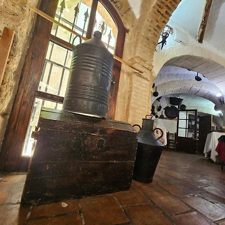 La Cueva De Juan Pedro Lägenhet Cazorla Exteriör bild